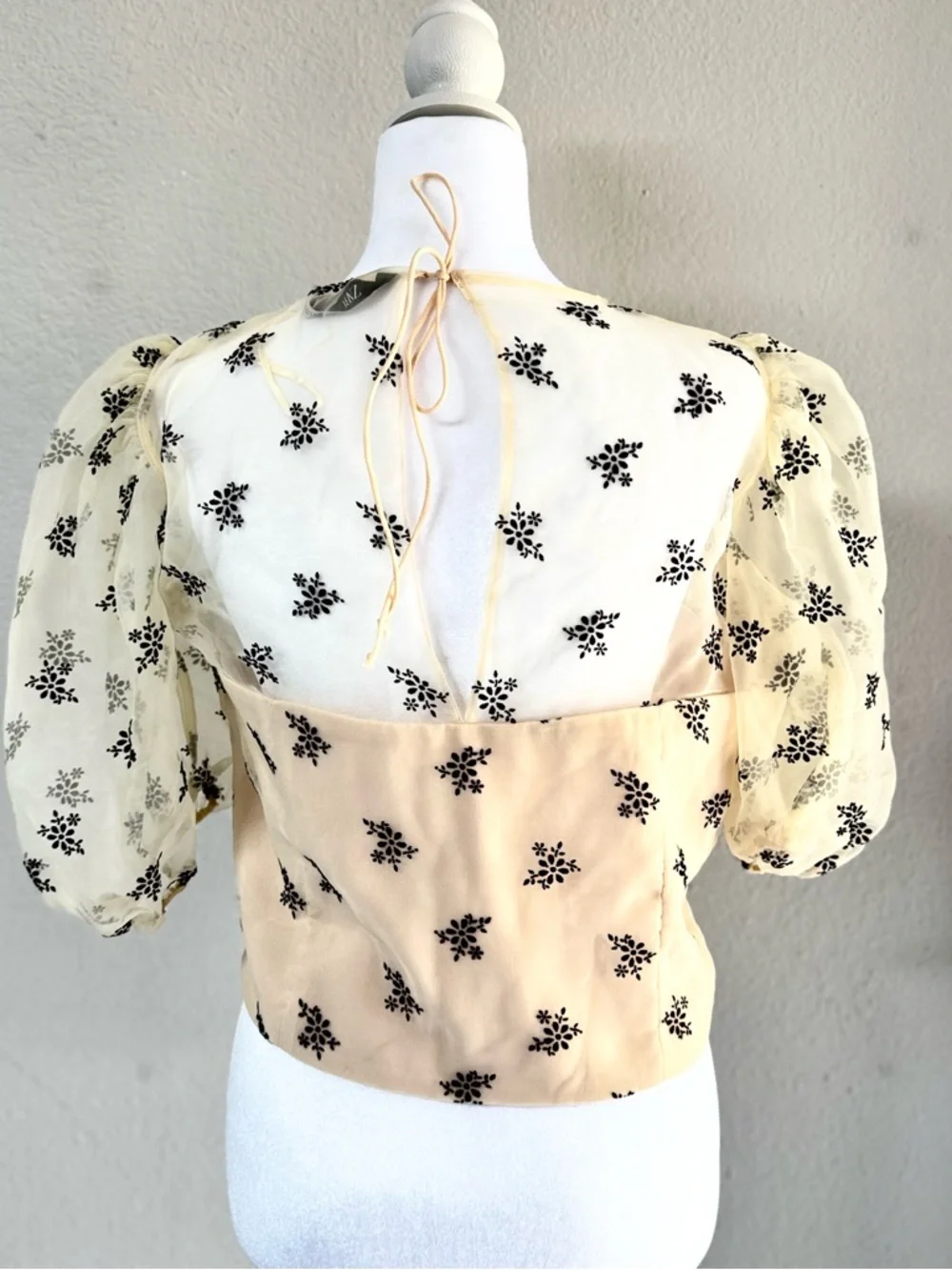Zara Yellow Sheer Puff-Sleeve Bow Front Blouse